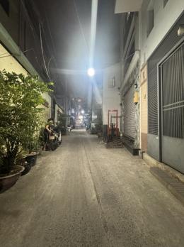 ???? NGÃ 7 LÝ THÁI TỔ – HAI MẶT HẺM THOÁNG – XE HƠI TỚI NHÀ – 4 TẦNG ĐẸP Ở NGAY ????Sát mặt tiền Lê Hồng Phong, Phường 1 Q10