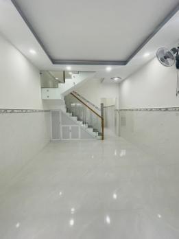 40m2 HXH thông BÙI THỊ XUÂN LÊ VĂN SỸ, đúc BTCT 4ty6
