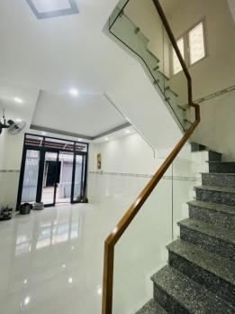 40m2 HXH thông BÙI THỊ XUÂN LÊ VĂN SỸ, đúc BTCT 4ty6
