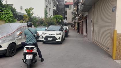 Bán Nhà P/Lô Ô Tô Tránh Quận Tây Hồ 46m2-5T VỪA Ở VỪA KD 16,5 Tỷ Văn Cao.