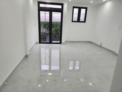 CHO THUÊ NHÀ NGUYÊN CĂN 2 TẦNG 2 MẶT TIỀN HẺM Ô TÔ AN BÌNH PHƯỜNG 3  ĐÀ LẠT GIÁ 10 TRIỆU