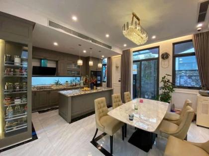 Bác sỹ Hải bán nhà LK KĐT Xa La gần bệnh viện 103, 80m2 chỉ 17.x tỷ. LH 0989626116