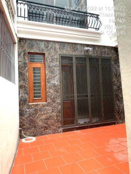 Chính Chủ Cần Bán Gấp Căn Nhà 5 tầng KBT chắc chắn Phố Tú Mỡ. Trung Kính . Trung Hòa Cầu Giấy  Diện tích 40/42 m2