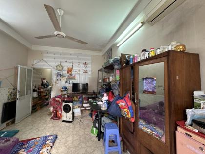 Bán gấp nhà mặt tiền, phường Gia Định (Quận Bình Thạnh) TPHCM, gần Chợ Bà Chiểu, giáp Q1, giá rẻ