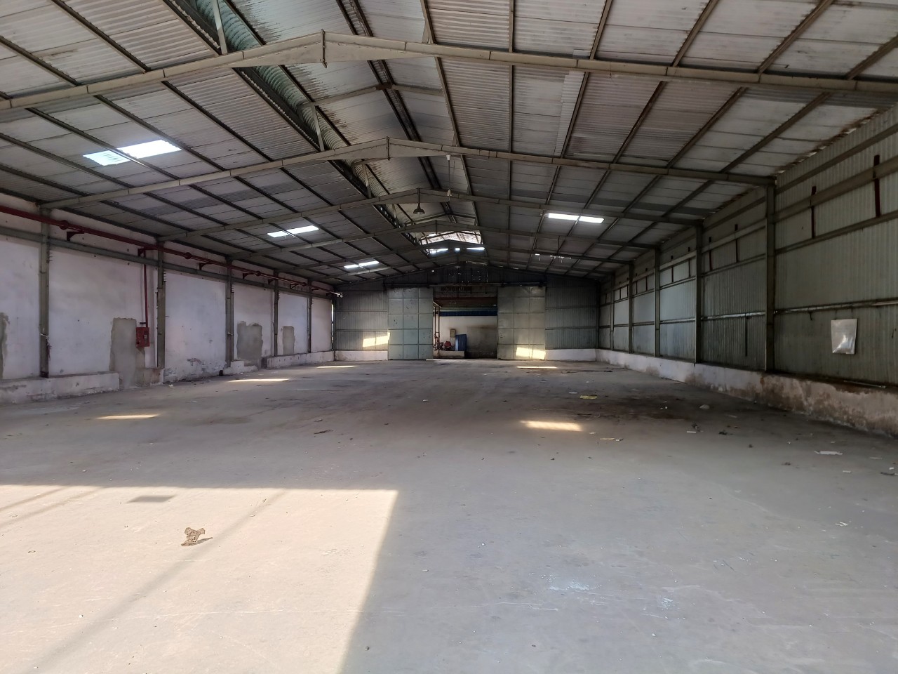 Xưởng mới xây cho thuê khu vực bình chánh(500m2;600m2,800m2;1.000m2.)Kinh A,Mai Bá Hương;Vườn Thơm,Lê Đình Chi;
