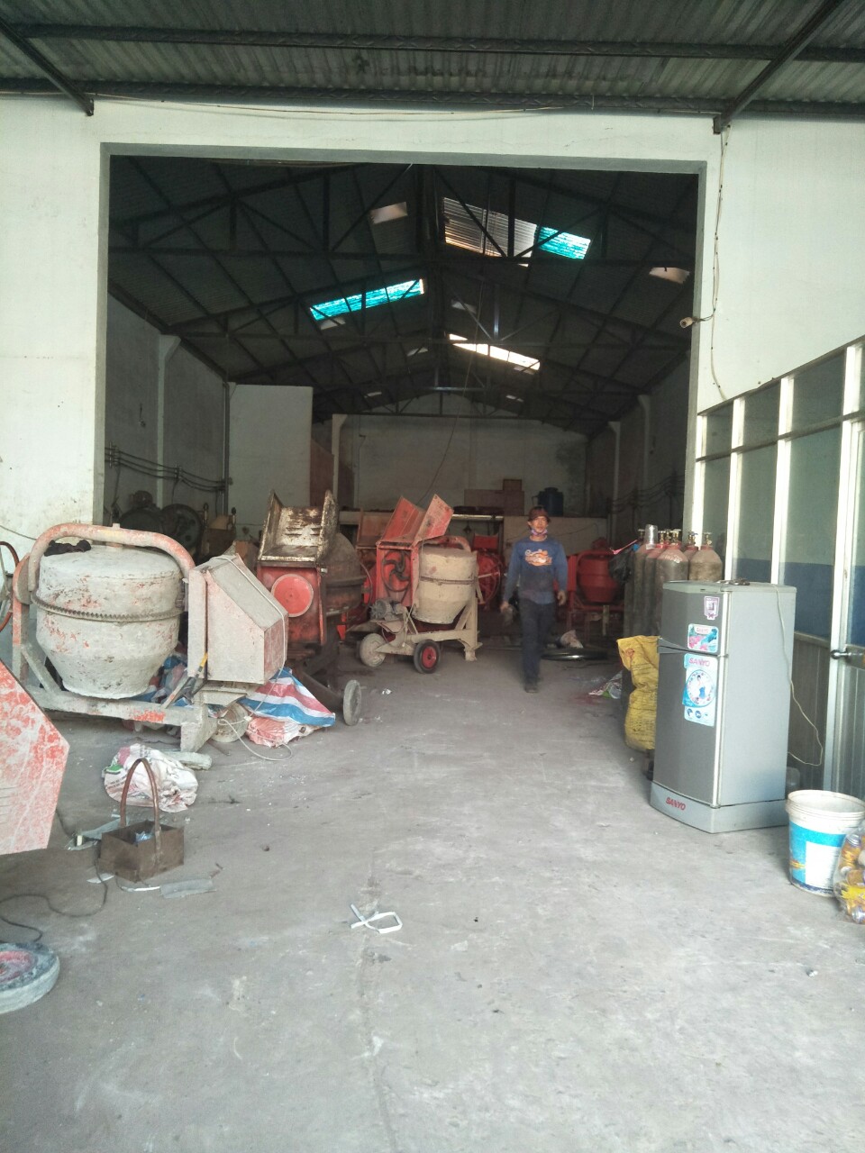 cho thuê kho xưởng đường Võ Hữu Lợi  thuộc huyện Bình Chánh 300m giá 18tr
