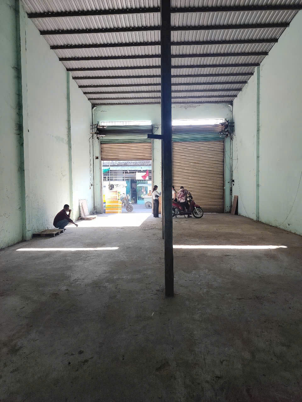 cho thuê nhà xưởng đường bình thành quận Bình Tân 8x18 giá 16tr