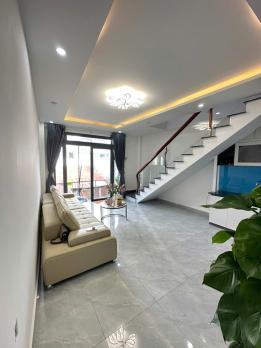 BÁN NHÀ NGUYỄN SIÊU 2 MẶT TIỀN HẺM (Ô TÔ, XE MÁY) - 3PN, P.NGỦ DƯỚI, KHU YÊN TĨNH - 3.05 TỶ