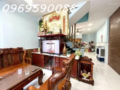 NHÀ HẺM ĐẸP TÂN PHÚ 68m², nhà 2 tầng, 2 phòng ngủ. GIÁ CHỈ 6.0 TỶ