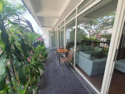 Bán Nhà Phố Từ Hoa Quận Tây Hồ 178m2-8T Th/Máy MT12,6m 74 Tỷ Từ Hoa.