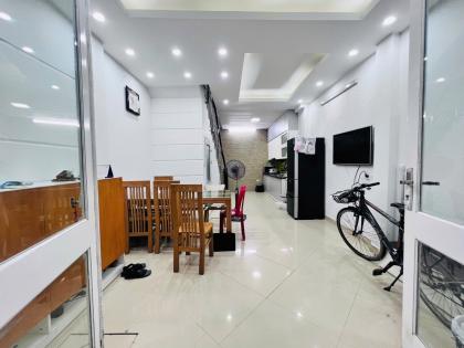 Bán nhà gần phố Thái Hà, Đống Đa, nhà đep 5 tầng ở luôn