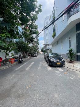 Căn Góc Kinh Doanh Buôn Bán Phố Quận 7, Đường Lý Phục Man, 60m2, Giá Tốt