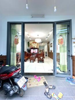 Chỉ 6,89 Tỷ TL! 72M² 3 Tầng/3Pn HẺM XE HƠI, Dương Quảng Hàm Gò Vấp!