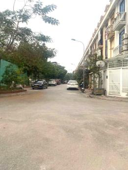 Siêu phẩm SA ĐÔI Mặt Phố Kinh Doanh - Shophouse – 02 mặt tiền, view vường hoa 90m, 4T, Giá F0