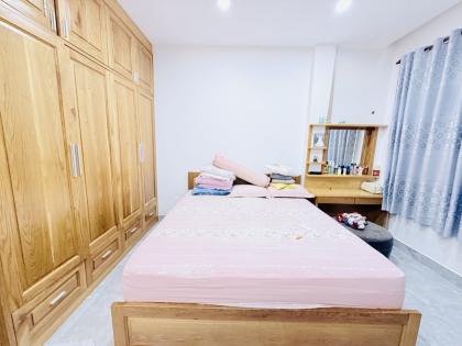 ???? XE HƠI ĐẬU CỬA – SÁT MẶT TIỀN – LÔ GÓC SỔ VUÔNG A4 – KHÔNG QH – KHÔNG LG – 4 TẦNG BTCT CHỈ 15 TỶ ????