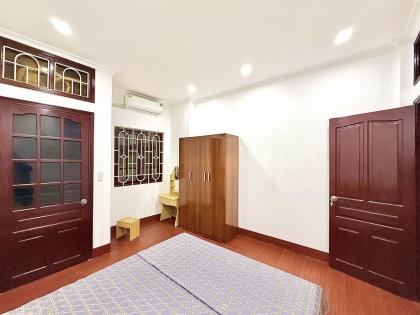 Bán nhà Khương Trung, Thanh Xuân, nhà đẹp full nội thất, ngõ thông, gần ô tô