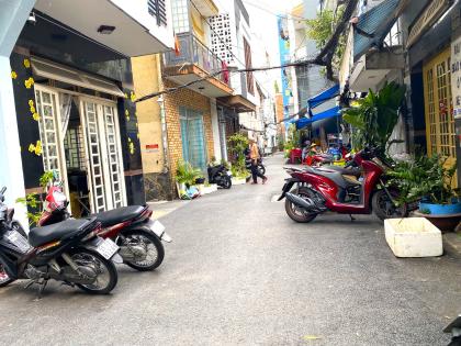 Bán nhà Hẻm Xe Hơi Lê Văn Sỹ Q3, 67m², Thông sát Trường Sa - 11.3 Tỷ
