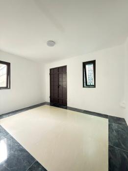 Bán nhà mặt phố Nguyễn Ngọc Vũ, SĐCC 30m2 x 5 tầng