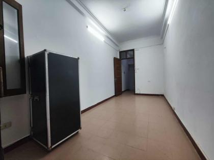CHO THUÊ NHÀ NGUYÊN CĂN PHỐ KIM MÃ, BA ĐÌNH, MẶT NGÕ Ô TÔ TRÁNH, 20M RA PHỐ, Ở, SPA, SALON TÓC, VĂN PHÒNG