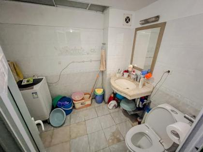 Bán Nhà Mặt Phố Quận Hoàn Kiếm 140m2-3T MT5m Vỉa Hè 64 Tỷ Nguyễn Văn Tố.