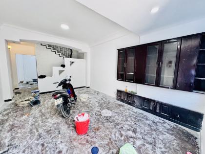 MẶT TIỀN KINH DOANH ngay trục xuyên tâm Lê Văn Sỹ, 60m2 4 tầng, gần 5m MT,  xe hơi ngủ nhà.