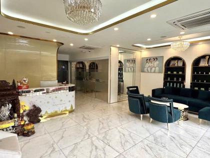 CỰC HIẾM-TÒA BUILDING-Mặt Phố Trần Vỹ (Mai Dịch) 120m/10T Thang máy, MT 8m 90 Tỷ