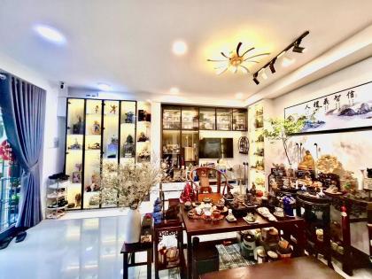 Nhà bán hẻm ô tô Khu VIP Lê Văn Sỹ Quận 3, 5 tầng mới, giá 8.99 TỶ