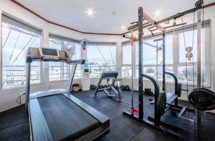 Bán khách sạn Mã Mây, 90m2 x 7 tầng, 16 phòng
