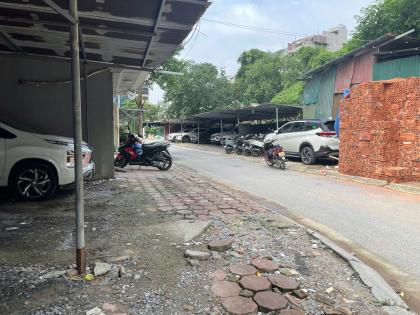 ĐẤT – LÔ GÓC – VỈA HÈ – ÔTÔ TRÁNH – KD SẦM UẤT – GẦN BV HỒNG NGỌC – LÊ QUANG ĐẠO – 81M², MT 6m.