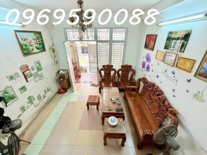 Bán nhà HXH Tân Phú G.Tân Bình, Q.3, Q.Phú Nhận giá nhỉnh 5 tỷ