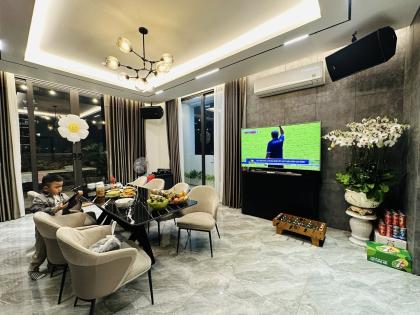 Khách Sạn VIP-Phố Lương Khánh Thiện (Tân Mai) 86m/8Tầng/MT 7.2m 49.5 Tỷ,Ôtô Tránh