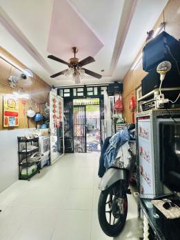 ???? HẺM 8M HÀN HẢI NGUYÊN – GIÁP 3/2 – 4 TẦNG HOÀN CÔNG ĐẦY ĐỦ ???? Quận 11, TP.HCM. • Diện tích: 35m² (3.1 x 11.2m) vuông