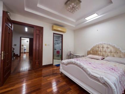 Bán gấp biệt thự mặt tiền Saigon Pearl, Bình Thạnh, giáp Quận 1, Thủ Thiêm