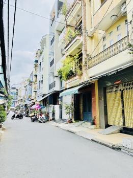???? QUẬN 11 – GIÁP QUẬN 10 – 4 TẦNG – HẺM NHỰA 8M THÔNG – GIÁ CHỈ 7.x TỶ ????