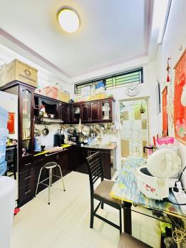 ???? QUẬN 11 – GIÁP QUẬN 10 – 4 TẦNG – HẺM NHỰA 8M THÔNG – GIÁ CHỈ 7.x TỶ ????