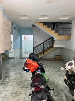 Bán nhà  Hẻm 86/ Ông Ích Khiêm, gần Bình Thới, 5,3x25m, nở hậu 8m, 2 tầng cũ, 15,4 tỷ.