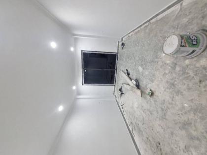 N.H.À MỚI THANH TRÌ, 5 TẦNG Ở NGAY - GẦN Ô TÔ – AN CƯ VÀ SINH LỜI TIỆN ÍCH NGẬP TRÀN.