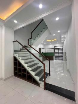 Bán Nhà Mặt Phố Đào Tông Nguyên, Nhà Bè – 4x20m, 4 Tầng, Sổ Đỏ, Giá Chỉ 6.8 Tỷ