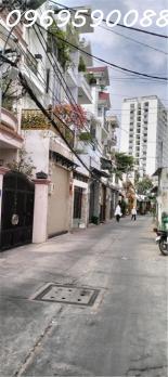 NGAY KHU CHỢ VẢI PHÚ THỌ HOÀ  XE HƠI VÀO NHÀ - 4T- 4 x 16M - GIÁ CHỈ 6 TỶ...