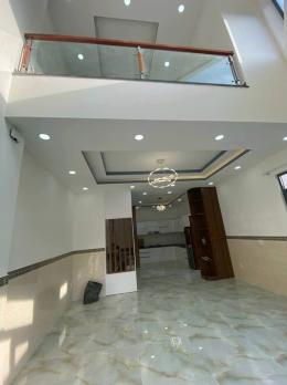 HIẾM! Bán Nhà Đẹp 5 Tầng Xe Hơi Thông Đường 3/2, 45m2, 8.1 Tỷ