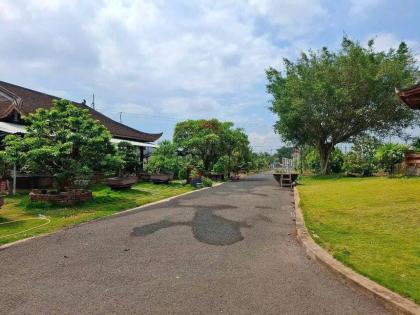 Cần bán đường Quốc Lộ 1A, DT: 80,2x190m, CN: ~15.200m² (1.52ha), giá: 180 tỷ TL - 11tr/m².