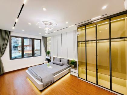 Bán nhà đường Vũ Trọng Phụng, Thanh Xuân, nhà đẹp full nội thất, ngõ thẳng tắp view phố