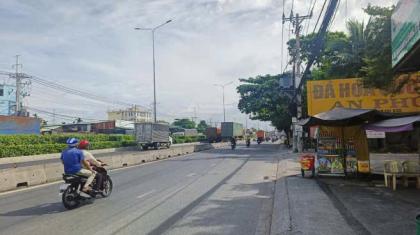BÁN XƯỞNG MẶT TIỀN QL1A THẠNH XUÂN, Q.12 – THU NHẬP 95TR/THÁNG