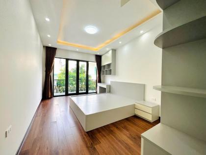 Bán nhà Minh Khai, Hai Bà Trưng, nhà đẹp full nội thất, ngõ rộng, 2 thoáng trước sau