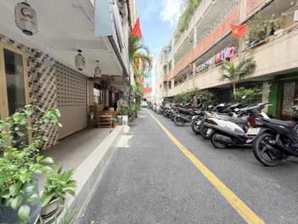 Bán gấp căn hộ chung cư shophouse tầng trệt Quận Bình Thạnh (phường Bình Lợi Trung, TPHCM), giá rẻ
