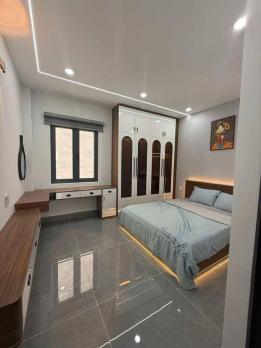 SIÊU PHẨM 5 TẦNG THIẾT KẾ SANG TRỌNG HIỆN ĐẠI 53M2, TẶNG FULL NỘI THẤT CAO CẤP. GẦN NGÃ BA ĐÔNG