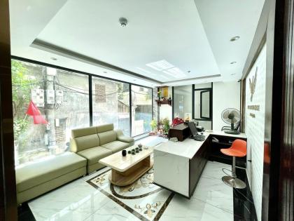 Bán Nhà Ô Tô Tránh Quận Tây Hồ 265m2-9T MT16m VIEW Hồ Dòng Tiền Khủng 86 Tỷ Trích Sài.
