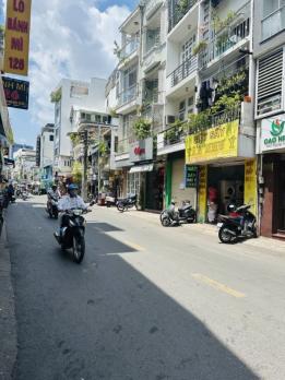 Bán gấp nhà hẻm xe hơi Q3 TPHCM, gần Chợ Vườn Chuối, (phường Bàn Cờ), giá rẻ