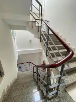 CC gửi bán MTKD Nguyễn Văn Công 84m2(4x21) 3 tầng KD sầm uất sát sân bay TSN 13.8 tỷ.