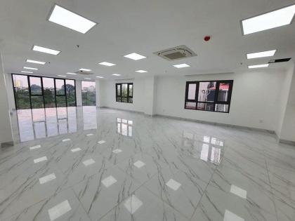 Bán nhà mặt phố Tam Trinh, 100m2 x 8 tầng, lô góc, MT 6m